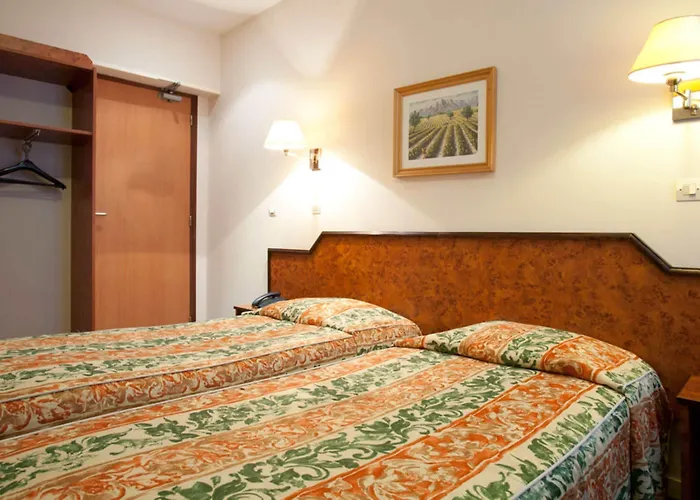 Neptune Place D'italie Parigi